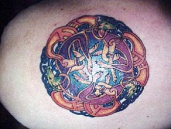 Tatuaje de un simbolo celta