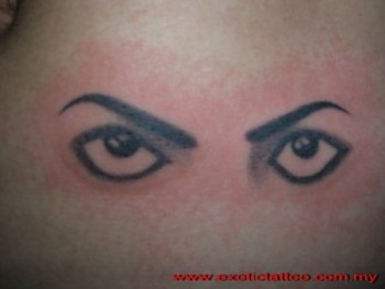 Tatuaje de un par de ojos