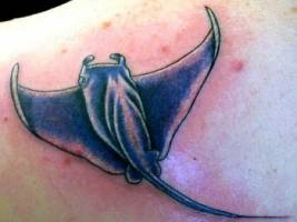 Tatuaje de una manta marina
