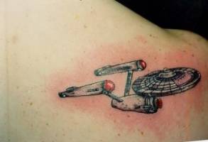 Tatuaje de la nave de Star Trek
