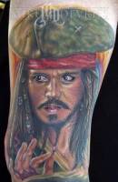 Tatuaje de Johnny Deep en Piratas del Caribe