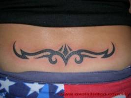 Tatuaje de un tribal para mujeres