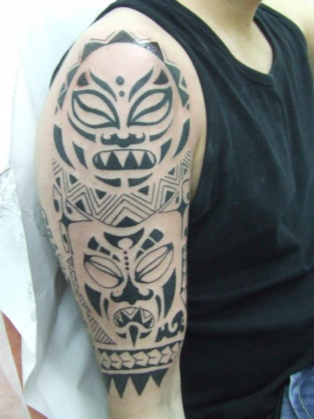 Tattoo maori