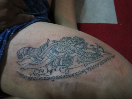 Tatuaje sagrado de Thailandia