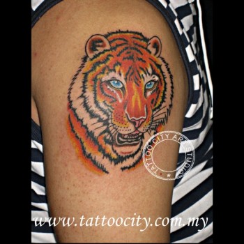 Tatuaje de una cabeza de tigre