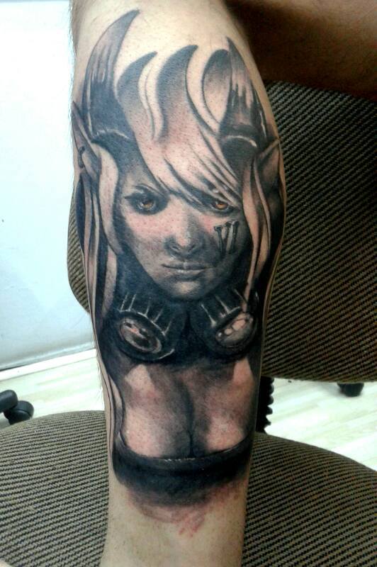 Tatuaje de una chica demonio