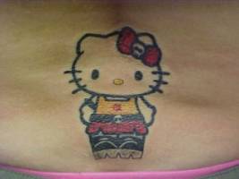 Tatuaje de hello kitty