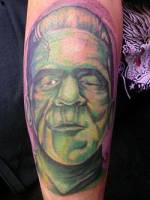 Tatuaje de la cara de Frankenstein