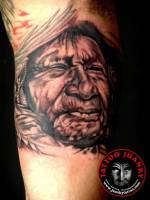 Tatuaje de la cara de un indio