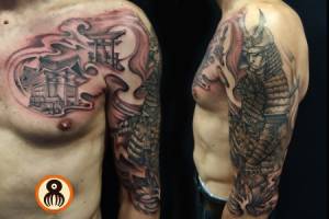 Tatuaje de un samurai y un templo japonés