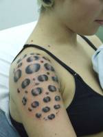 Tatuaje de piel de guepardo para una mujer