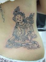 Tatuaje de un buda meditando