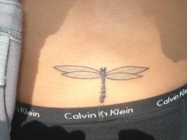 Tattoo de una libélula