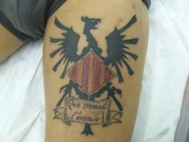 Tatuaje del escudo catalán