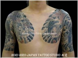 Tatuajes de carpa y dragones. Tatuaje japonés de chaleco