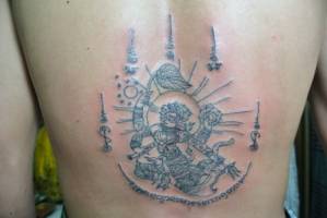 Tatuaje sagrado de tailandia