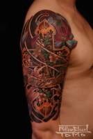 Tatuaje de una cruz con ramas floreadas dentro