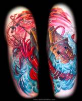 Tatuaje de un calamar gigante intentando hundir un barco