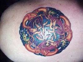 Tatuaje de un simbolo celta