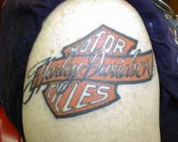 Tatuaje de Harley Davidson 