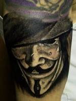 Tatuaje de la cara del protagonista de V de Vendetta
