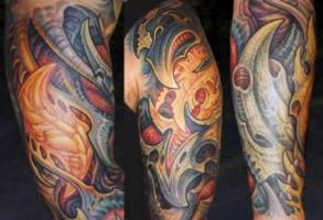 Tatuaje de una funda extraterrestre