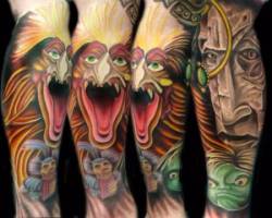 Tatuaje de monstruos diversos