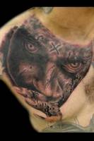 Tatuaje de una cara de miedo