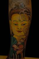 Tatuaje de una cabeza de Budha