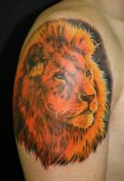 Tattoo de la cabeza de un león