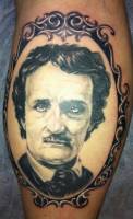 Tatuaje retrato de Edgar Allan Poe