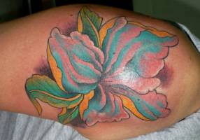 Tatuaje de una gran flor