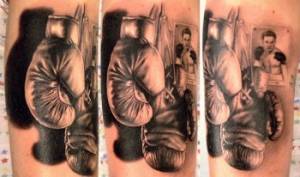Tatuaje de unos guantes de boxeo