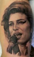 Tatuaje de Amy Winehouse