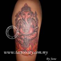 Tatuaje de ganehsa, el dios hindú