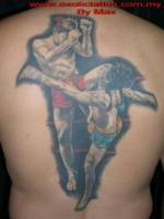 Tatuaje de dos luchadores de muay thai