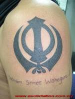 Tatuaje del emblema de los Sikhs