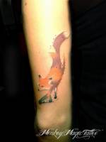 Tatuaje de un zorro dibujado a pincel