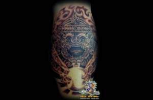 Tatuaje de un demonio protector tailandés