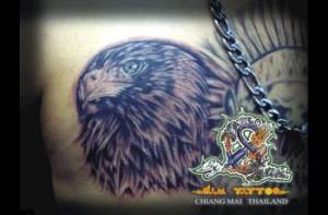 Tattoo de una cabeza de águila