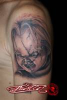 Tatuaje de Chucky en blanco y negro