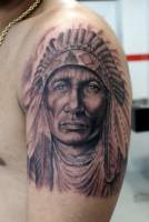 Tatuaje de la cara de un jefe indio