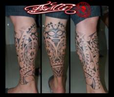 Tatuaje en la pierna  maorí