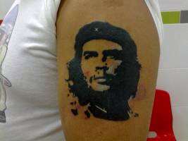 Tatuaje de la cara del Che
