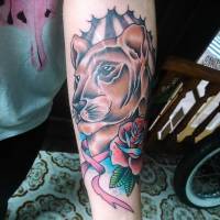 Tatuaje de un puma y una rosa