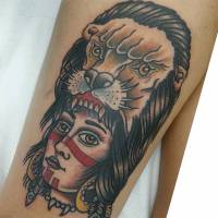 Tatuaje de una chica con un sombrero de león