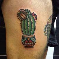 Tatuaje de un cactus con flor