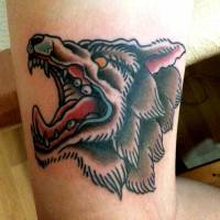 Tatuaje de una cabeza de lobo