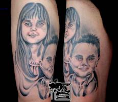 Tatuaje de dos niños