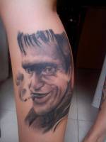 Tattoo de Frankenstein fumando